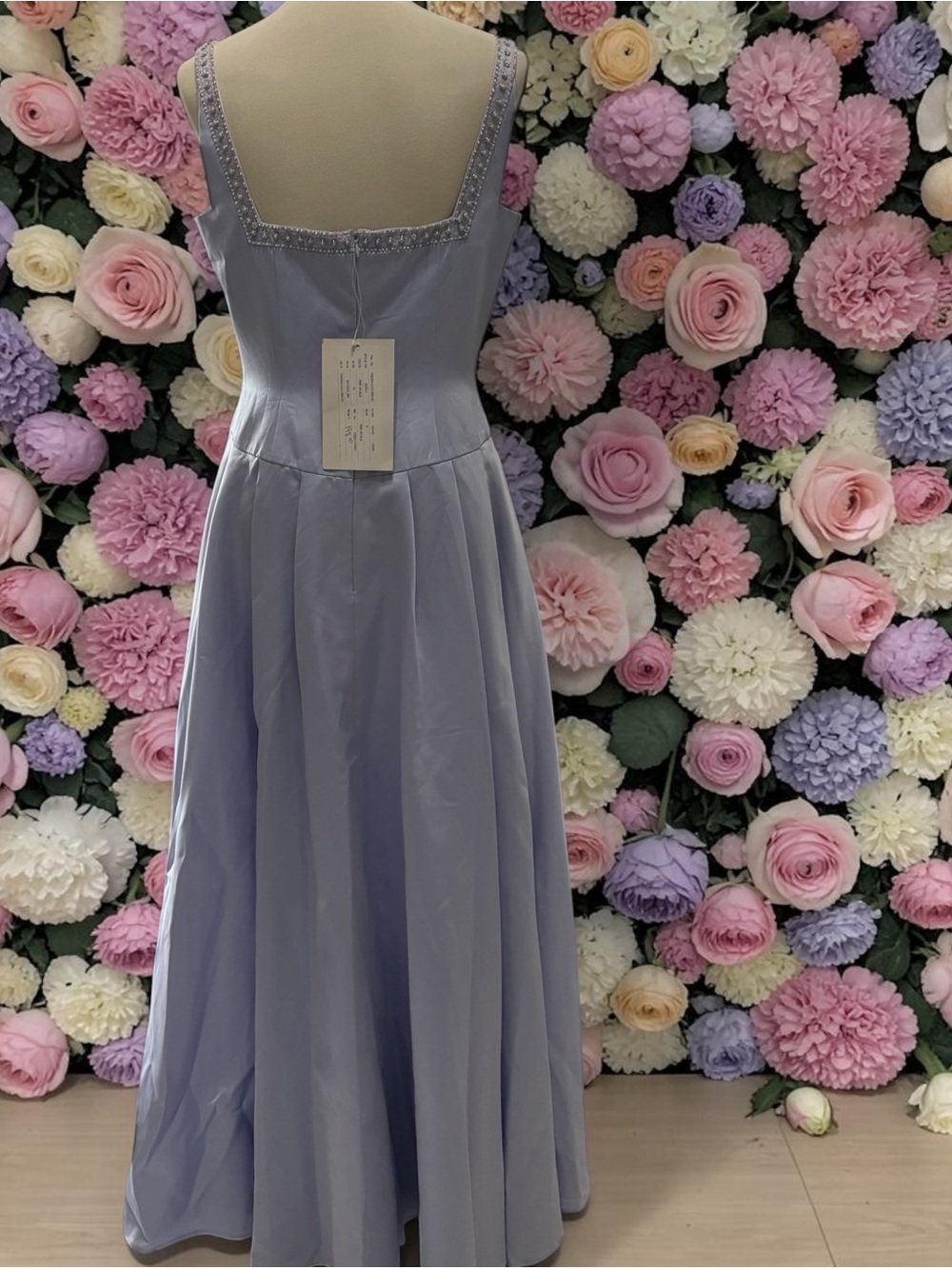 Elegant Periwinkle Square-Neck Satin Wedding Bridesmaid Dress with Beaded Straps - Picture 4 of 10